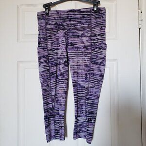 Lululemon Fast & Free Crop II Leggings Purple/Black New Horizon Stripe - Size 8